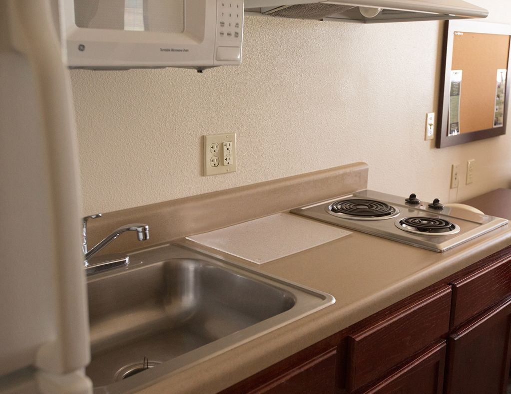 Woodspring Suites Kansas City Либерти Номер фото