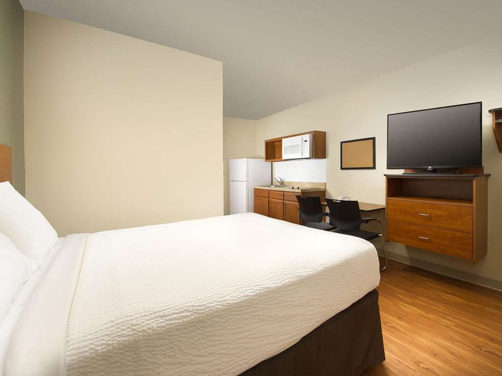 Woodspring Suites Kansas City Либерти Номер фото